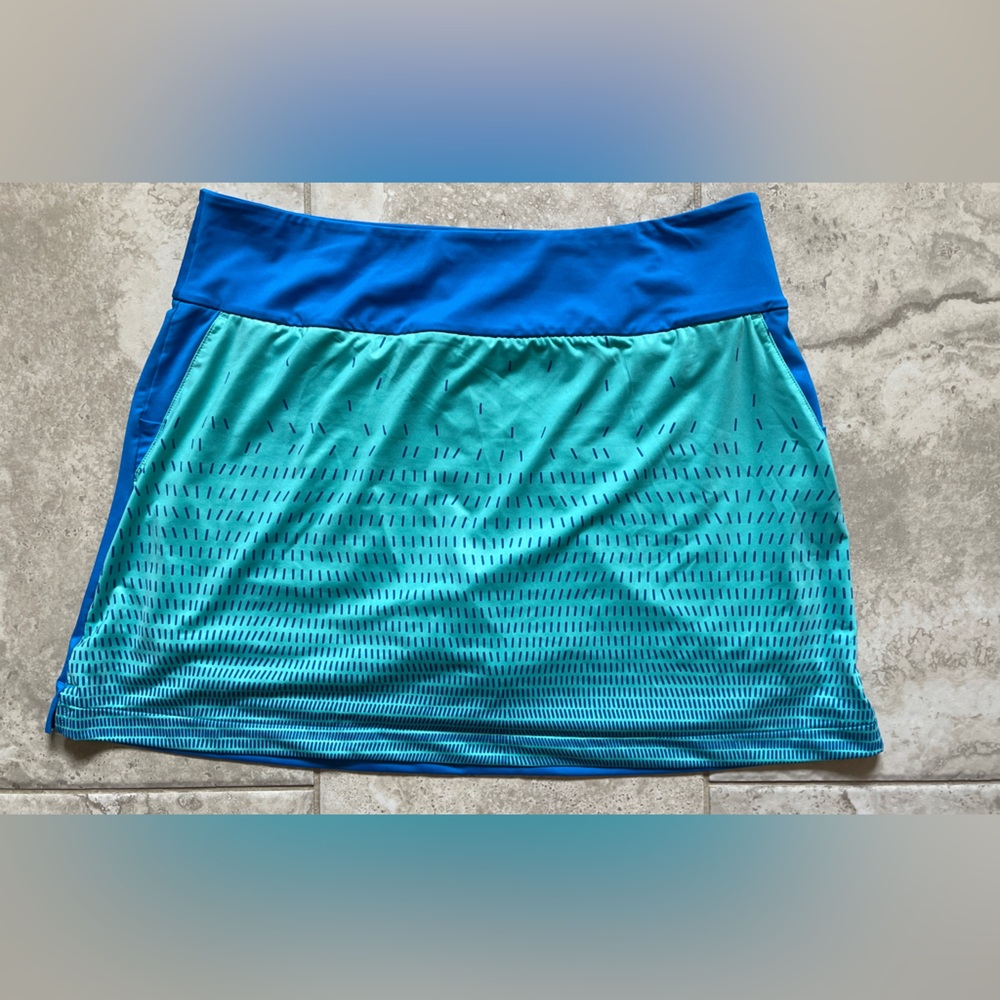 Adidas ULTIMATE365 PRINTED SKORT Sz L